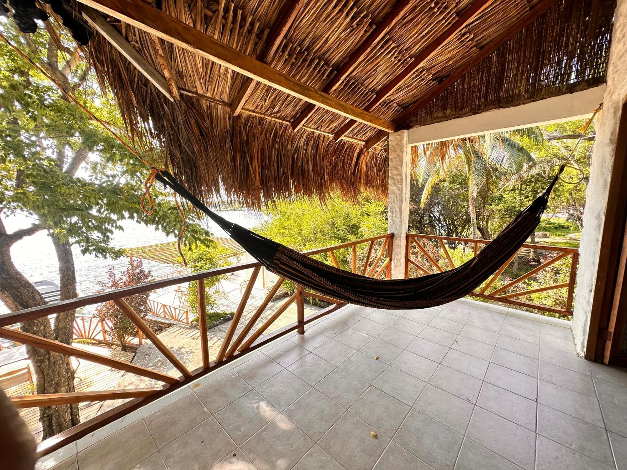 Orika Del Mar Hotel Isla Grande  Exterior photo